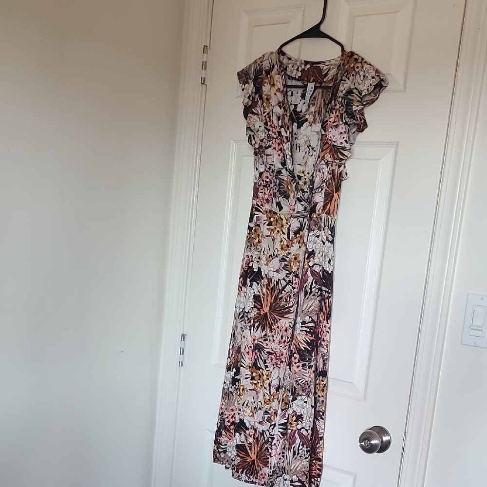 Floral Print Ruffle Sleeve Dress
